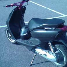 Yamaha Neos