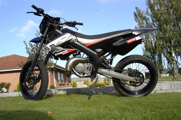 Derbi senda SM50.  SOLGT. billede 3