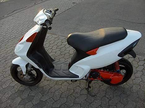 Piaggio Nrg Modified billede 5