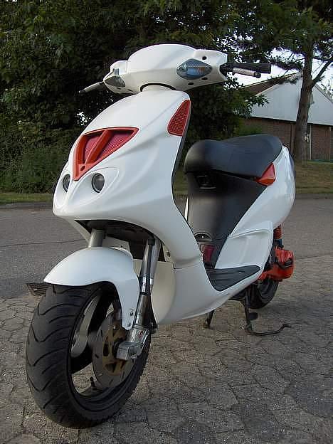 Piaggio Nrg Modified billede 12