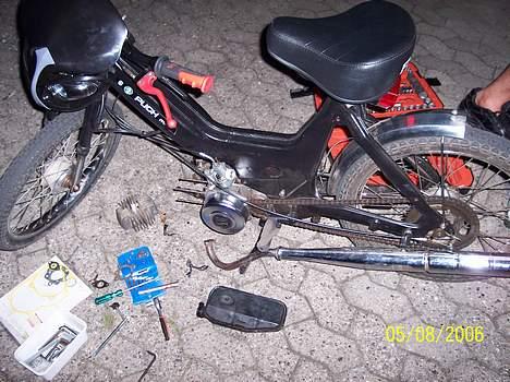 Puch Maxi P Knudi´s SOLGT - Arbejder på at få hakket stemplet! billede 6