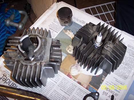 Puch Maxi P Knudi´s SOLGT - Stempel, Cylinder og topstykke. billede 8