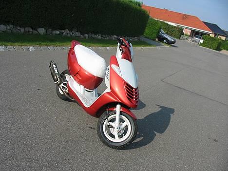 Aprilia Sonic GP  >>SOLGT<< - Gamle udstødning . c16  billede 1