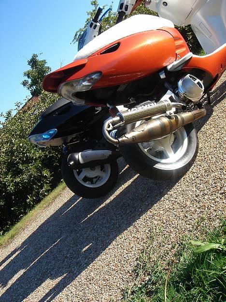 Aprilia Sonic GP  >>SOLGT<< - Gamle udstødning . - savner den gamle opsætning ;/ billede 2