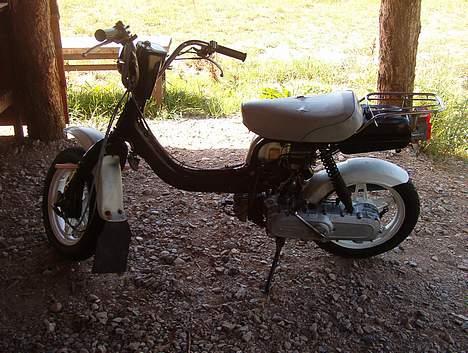 Suzuki fz 50 PROJEKT FÆRDIG) billede 2