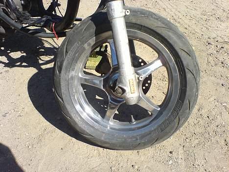 Yamaha jog AS (SOLGT) - SOLGT billede 8