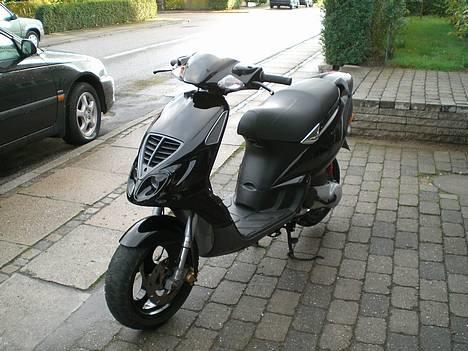Piaggio NRG MC3   SOLGT  billede 2