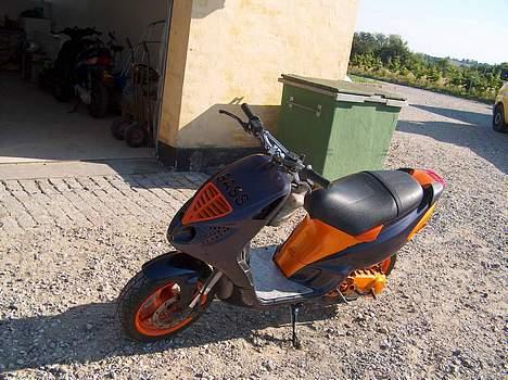 Piaggio NRG MC3 LC DD (solgt) billede 7
