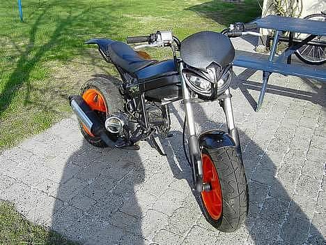 Suzuki Street Magic Solgt - Nice billede 2