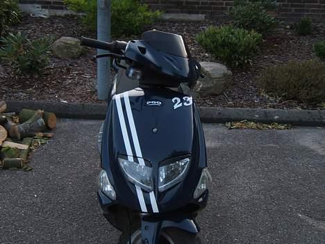 PGO Dr. Big  -- Solgt billede 2