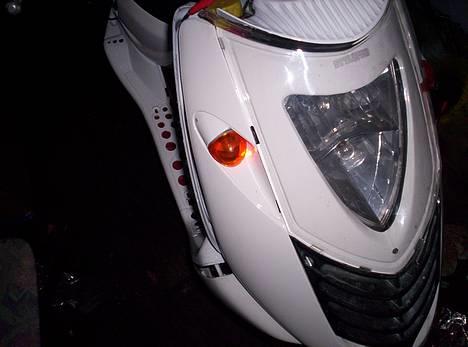 Aprilia sonic team TP  billede 5