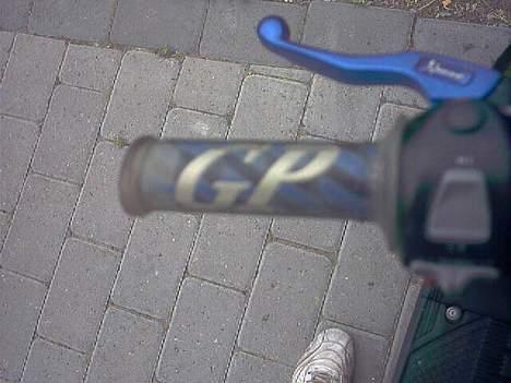 Yamaha jog (SOLGT) billede 5