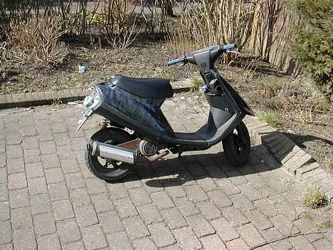 Yamaha Jog Solgt . billede 4