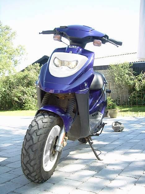 PGO Hot 50 (Krøllet) - En lille digital lakering - fedt ik? billede 5