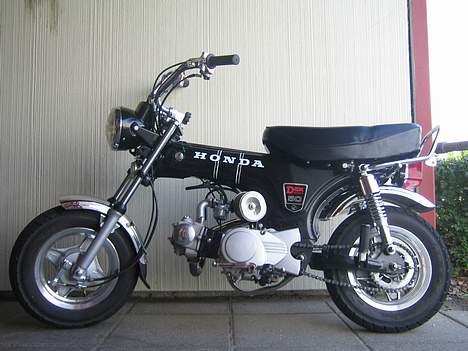 Honda dax billede 5