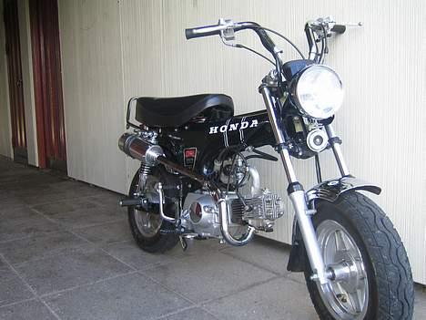 Honda dax billede 6