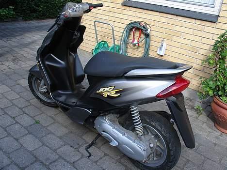 Yamaha Jog R **Solgt** - Gammelt billede billede 2