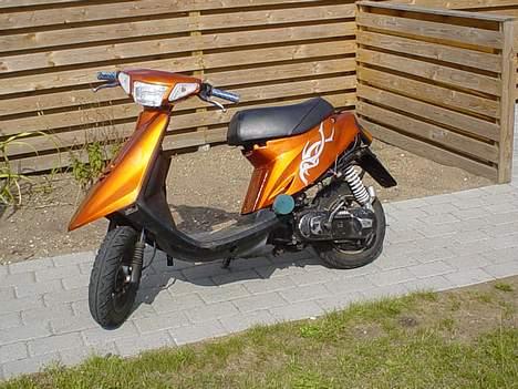 Yamaha jog as AC byttet til zip billede 1