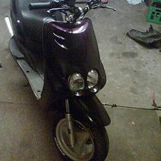 Yamaha neos "solgt"