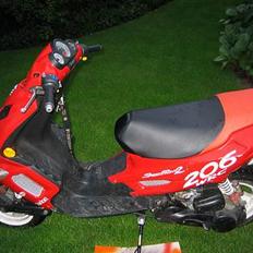 Peugeot Speedfight 2 SOLGT!