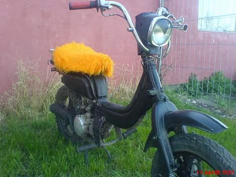 Suzuki FZ 50 (Solgt) billede 1