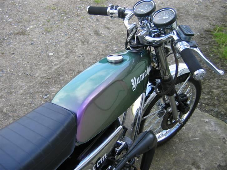 Yamaha 4 gear DX - Kamilionfarve tank lilla/grøn billede 14