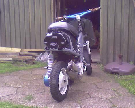 Yamaha Jog FS  -=Solgt=- - Mega nice vinkel.. Syntes jeg selv! billede 10