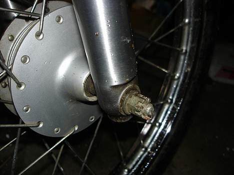 Suzuki Samurai Dm50 //SOLGT// - pæn forgaffel og fælg ;) billede 9