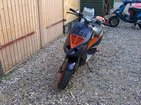 Piaggio NRG MC3 LC DD (solgt) billede 9