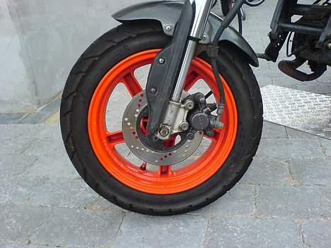 Suzuki Street Magic Solgt billede 5