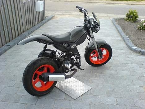 Suzuki Street Magic Solgt billede 7