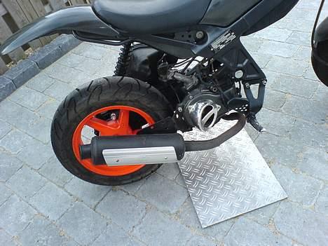 Suzuki Street Magic Solgt billede 10