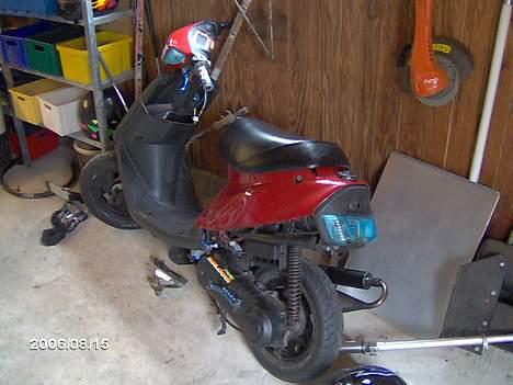 Yamaha Jog FS {STJÅLET} billede 15