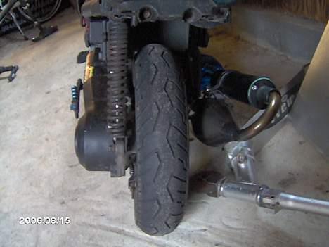 Yamaha Jog FS {STJÅLET} - Sawa dæk. De ser sgu godt nok ud. billede 18