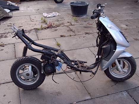 Aprilia sonic SOlgt billede 4