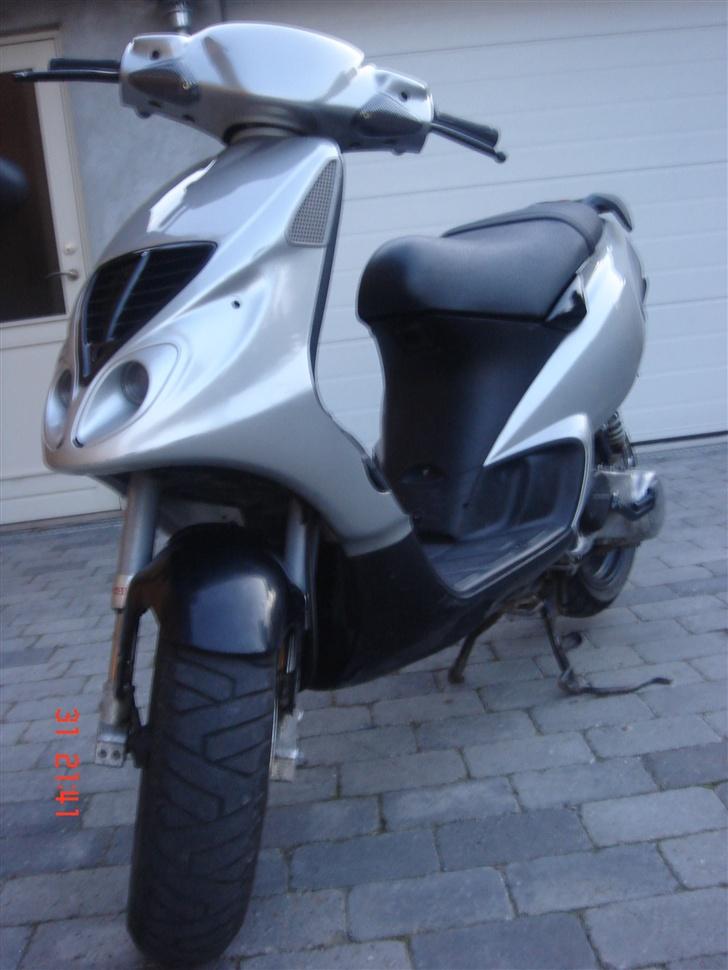 Piaggio * Nrg Solgt billede 1