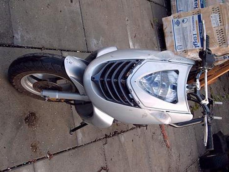 {{currentPhoto.altText}} billede {{currentPhoto.number}}