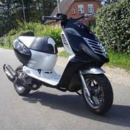 Aprilia Sonic 20.4 HK