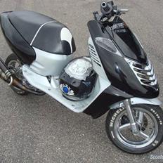 Aprilia Sonic 20.4 HK