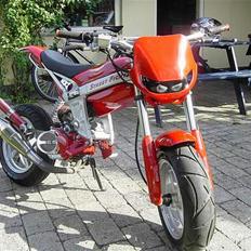 Suzuki Street Magic - Solgt