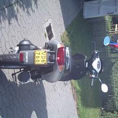 Kymco Super 9 (smadret igen)