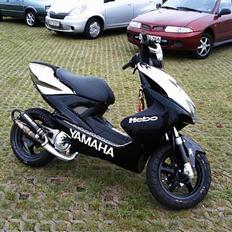 Yamaha Aerox (SOLGT)