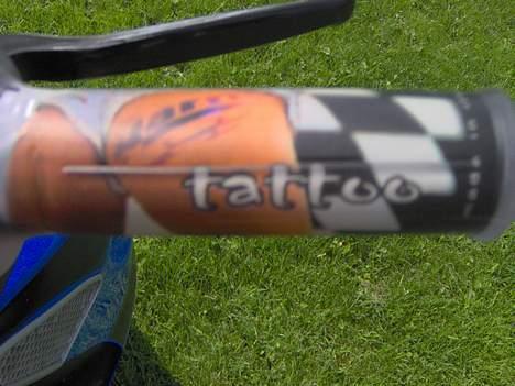 Piaggio NRG mc3 - Harris tattoo håndtag med en fræk røv...:P billede 8