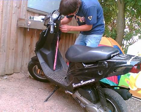 Suzuki byttet til jog 100 ccm   - lige mads der roder lidt ved sin hot billede 15