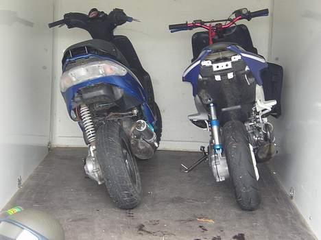 Gilera Stalker  ~ Solgt - Mig og martin med vores scooter i traileren billede 10
