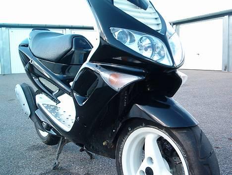 Peugeot Speedfight 2 AC  (SOLGT) - min fede scooter billede 1