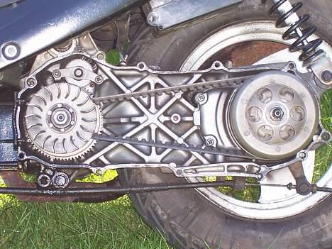 Yamaha Jog (solgt) billede 4