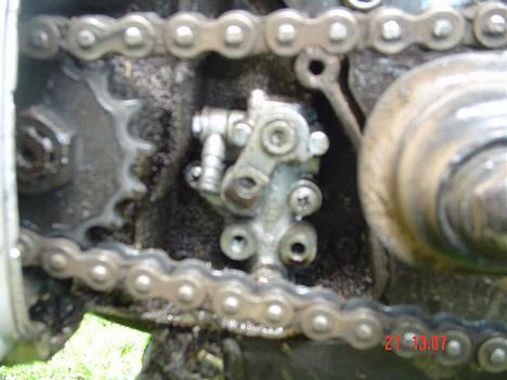 Suzuki K50  - oliepumpe til totaktolie billede 7