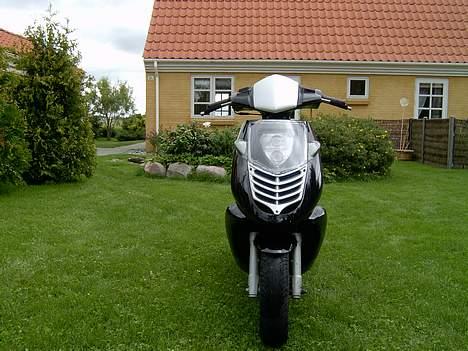 Aprilia Sonic billede 2