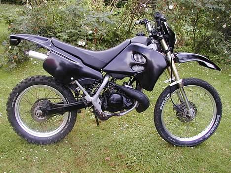 Suzuki RMX -=Team VSR=- - Således ser hun ud   :) billede 1